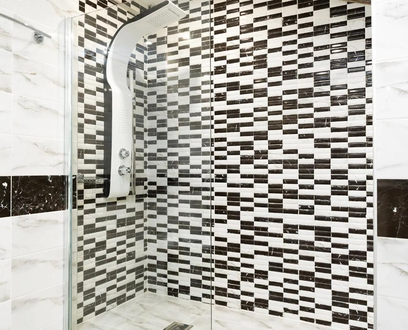 Crystal Haven Luxury Apartment By Binobi! Thessaloniki